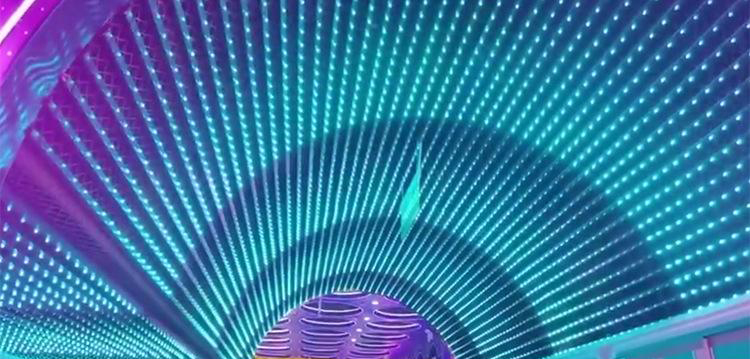 新一代柔性LED網格屏的優勢_華宇星光電(圖1)