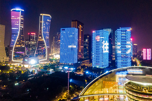 您知道新一代戶外led網格屏的優點嗎？(圖1)