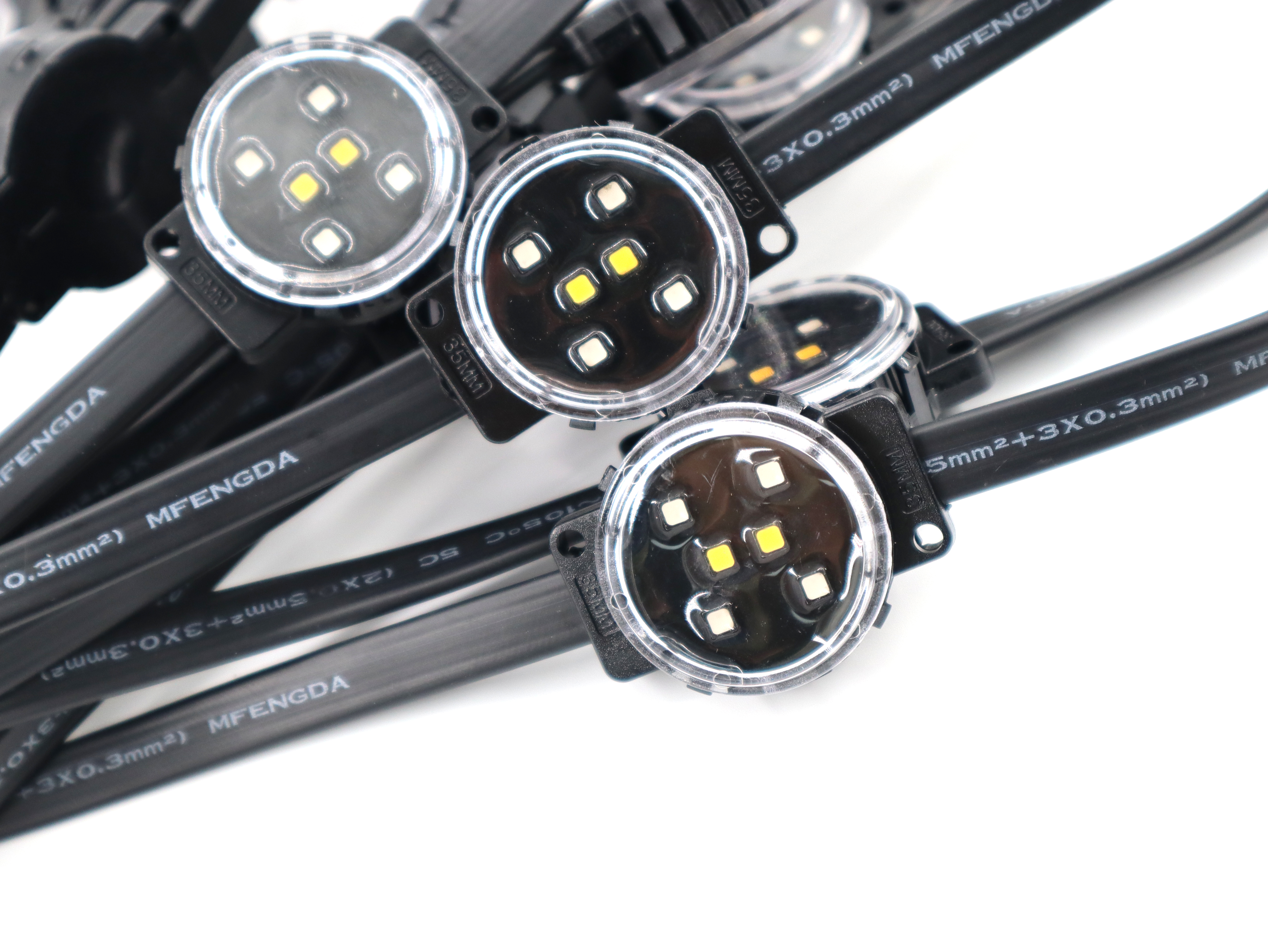 點光源廠家告訴你點光源應用有什么優點!(圖1)